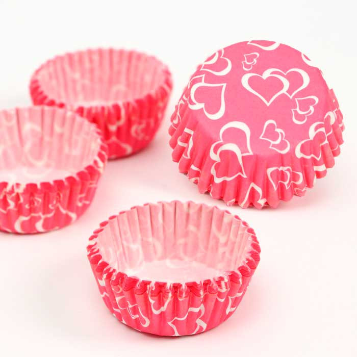 Капсулы бумажные для конфет 35*20 мм Розовые с сердечками / 25 шт