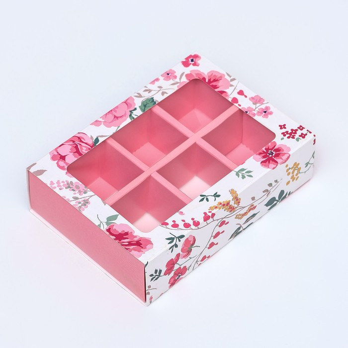 Коробка для 6 конфет с окном "Розовые цветочки"