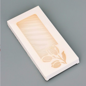 Коробка для шоколад.плитки 17х8х1,4 см резным окошком "Тюльпаны", белая