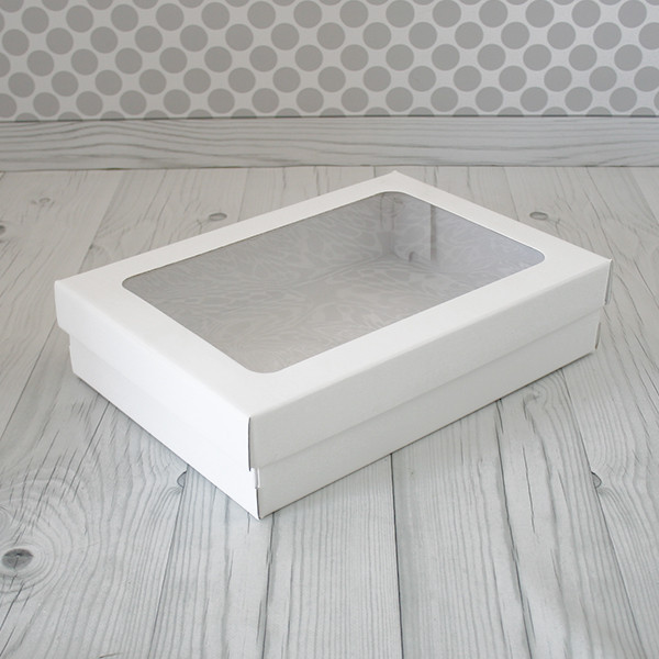 Коробка для кейтеринга, фуршета 35х25х8 см, (внутри белая)