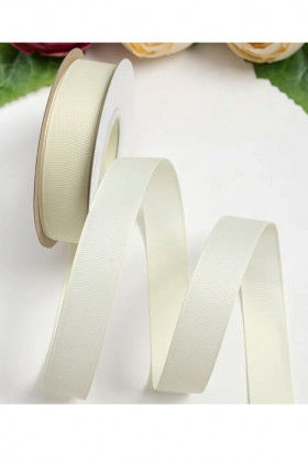 Лента матовая Светло-Кремовая 2,5 см, 18 м