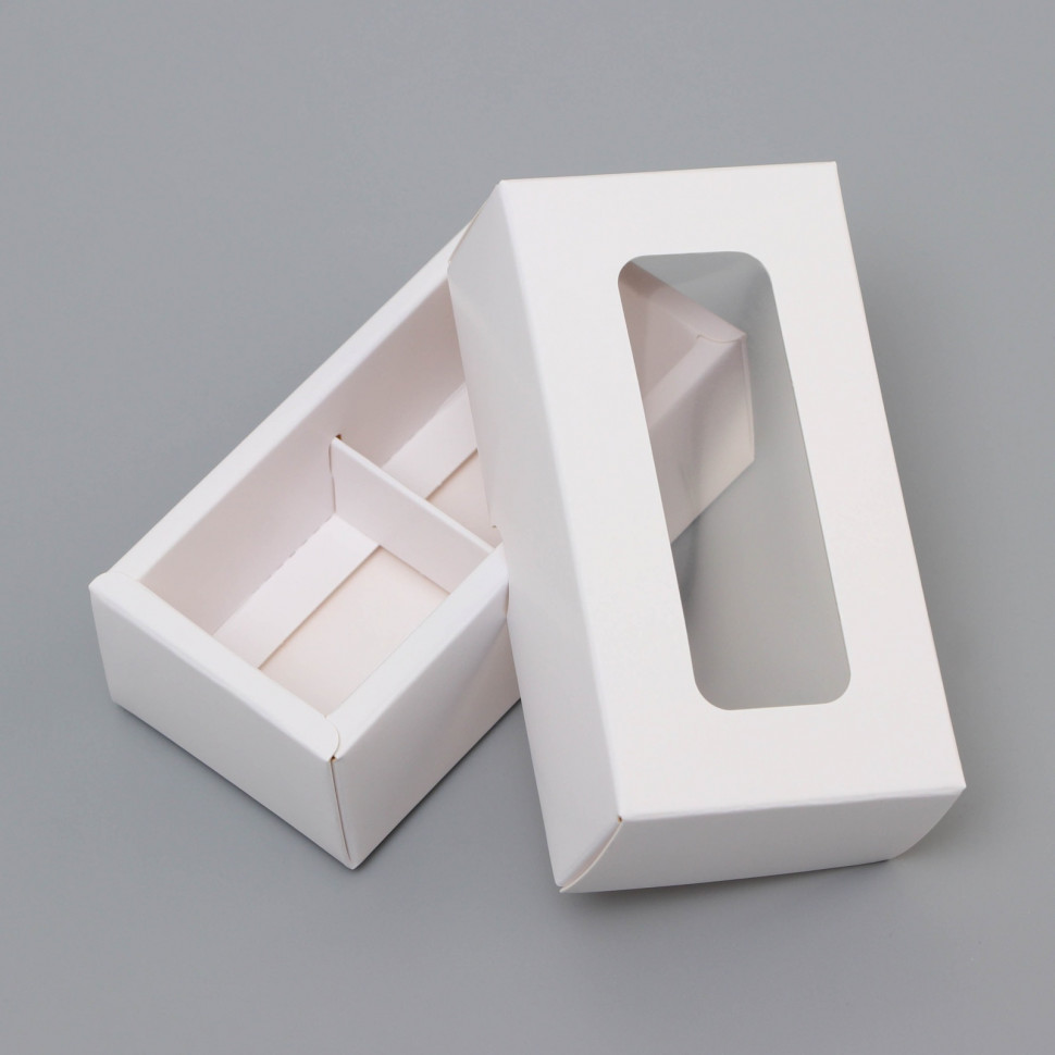 Коробка для 2 конфет с окном, белая 